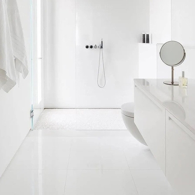 Piastrelle da pavimento in porcellana alta lucente di colore bianco puro da 800x800 mm per bagno e pareti interne