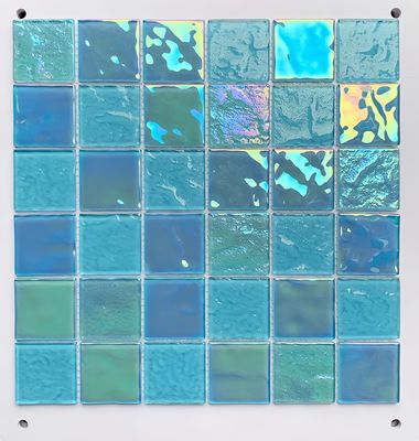 Tecnica di vetro Piscina grigio Piastrelle di mosaico per un aspetto senza tempo in piscina esterna