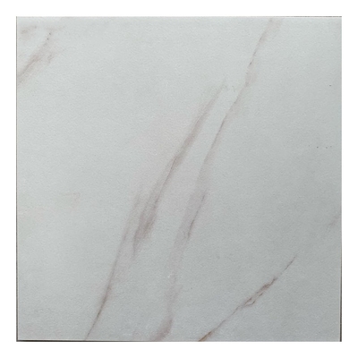 300*300 Piastrelle da bagno in marmo bianco di Carrara con materiale ceramico resistente allo scivolamento
