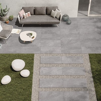 Piastrelle di porcellana resistenti agli acidi per il fascino rustico e pavimenti resistenti allo scivolamento