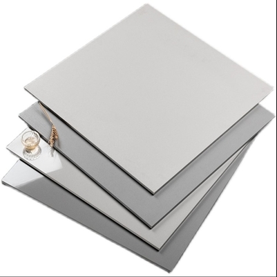 Piastrelle di porcellana di colore grigio 60x60 per muri e pavimenti interni moderni